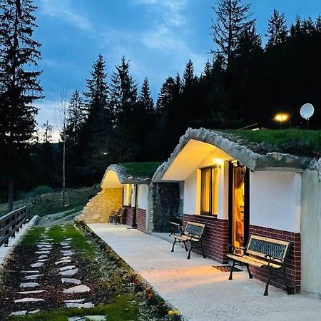 Resort Valea Tatarilor ラク・ロシュ エクステリア 写真